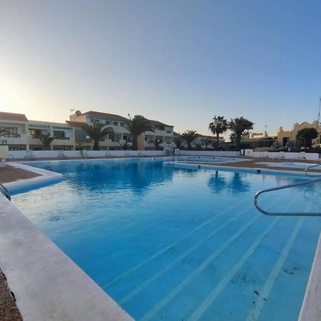Puskas Apartman Costa De Antigua Exterior photo