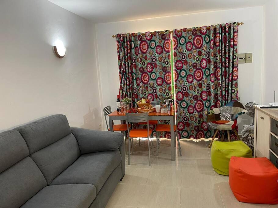Puskas Apartman Costa De Antigua Exterior photo